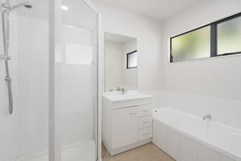 Photo of property in 1c Pollen Street, Johnsonville, Wellington, 6037