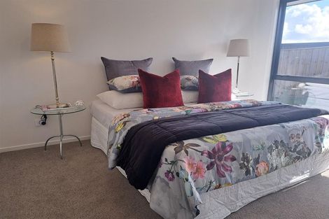 Photo of property in 25 Te Paea Avenue, Karaka, 2124