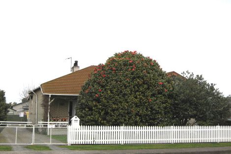 Photo of property in 504 Pepper Street, Saint Leonards, Hastings, 4120