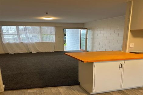 Photo of property in 2/243a St George Street, Papatoetoe, Auckland, 2025