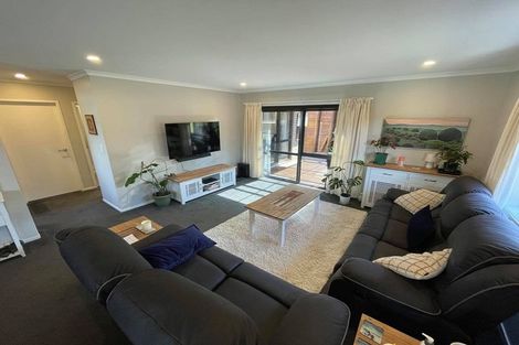 Photo of property in 123 Riverstone Drive, Riverstone Terraces, Upper Hutt, 5018