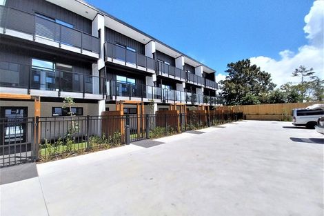 Photo of property in 6/61 Matipo Road, Te Atatu Peninsula, Auckland, 0610