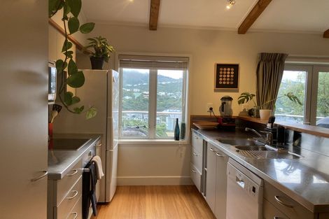 Photo of property in 2 Gowrie Street, Brooklyn, Wellington, 6021