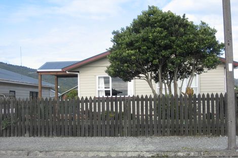 Photo of property in 117 Reid Street, Blaketown, Greymouth, 7805