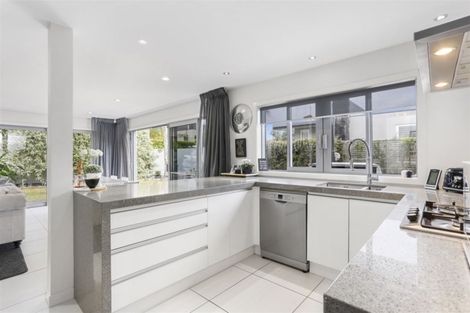 Photo of property in 3/11 Campbell Road, Takapuna, Auckland, 0622