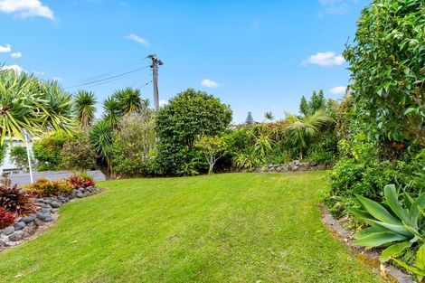Photo of property in 1/21 Peter Terrace, Castor Bay, Auckland, 0620