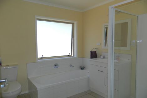 Photo of property in 30 Ruru Lane, Kerikeri, 0230