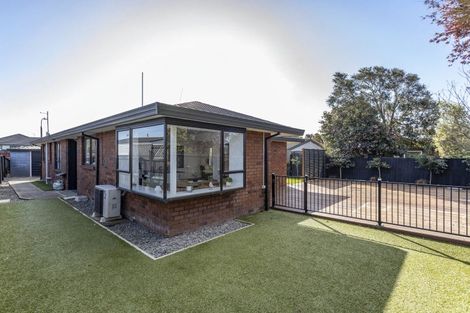 Photo of property in 2 Edwins Way, Burwood, Christchurch, 8083