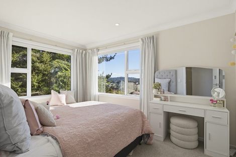 Photo of property in 145 Endeavour Drive, Whitby, Porirua, 5024