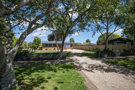 Photo of property in 281 Shakespeare Street, Leamington, Cambridge, 3432