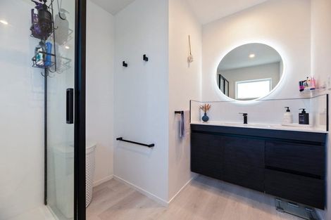 Photo of property in 13a Hawea Street, Mount Maunganui, 3116