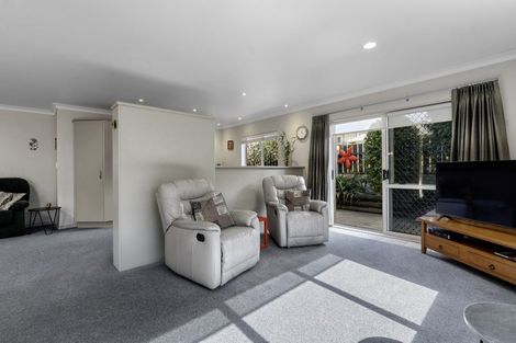 Photo of property in 10a Whitaker Street, Otumoetai, Tauranga, 3110