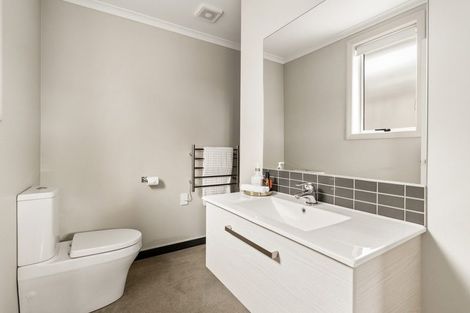 Photo of property in 83 Penetaka Heights, Pyes Pa, Tauranga, 3112