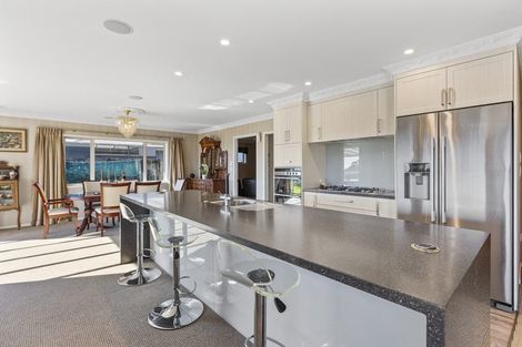 Photo of property in 9a Manukaka Heights, Hurdon, New Plymouth, 4310