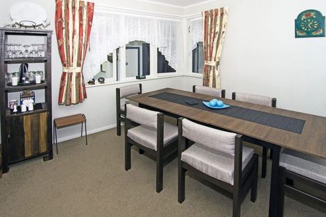 Photo of property in 21 Oxford Street, Lansdowne, Masterton, 5810