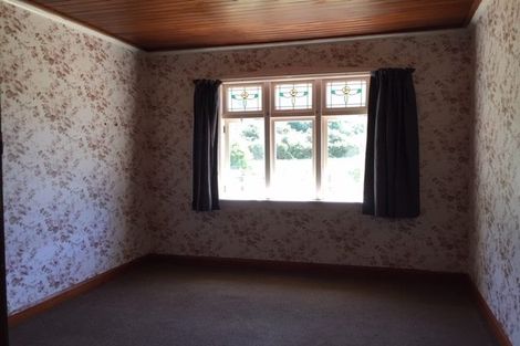 Photo of property in 498 Makara Road, Makara, Karori, 6972