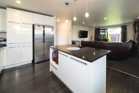 Photo of property in 158 Mcmurdo Street, Tinwald, Ashburton, 7700