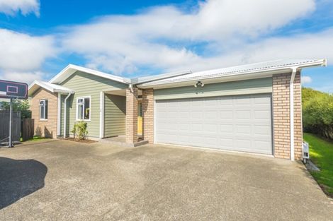 Photo of property in 4 Brougham Place, Springvale, Whanganui, 4501