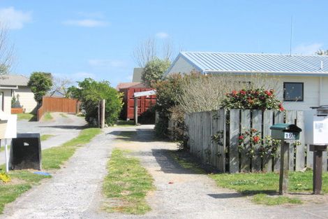 Photo of property in 19a Hayley Grove, Papamoa Beach, Papamoa, 3118