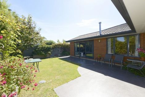 Photo of property in 2/82 Middleton Road, Upper Riccarton, Christchurch, 8041