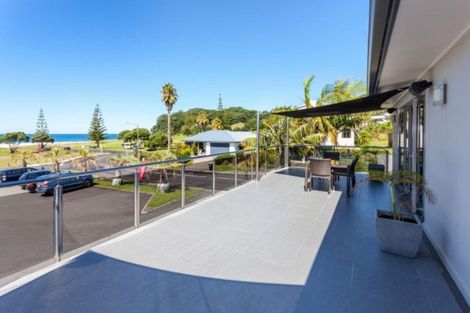 Photo of property in 221 Onemana Drive, Onemana, Whangamata, 3691