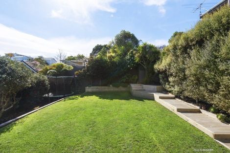 Photo of property in 14 Cleveland Street, Brooklyn, Wellington, 6021