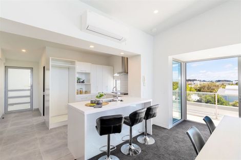 Photo of property in 9/272 Marine Parade, New Brighton, Christchurch, 8061