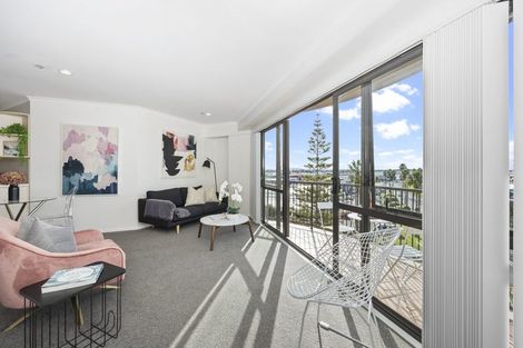 Photo of property in The Rennaissance, 4g/18 Ronwood Avenue, Manukau, Auckland, 2104