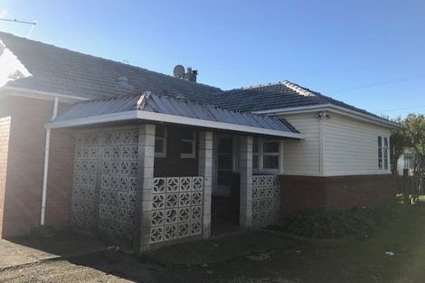 Photo of property in 28 Churton Crescent, Taita, Lower Hutt, 5011