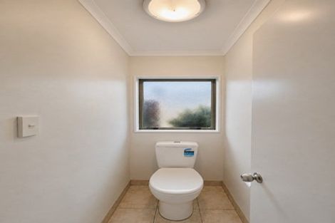 Photo of property in 48 Medvale Avenue, Flat Bush, Auckland, 2019