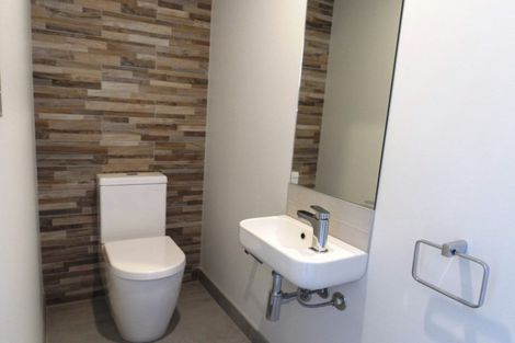 Photo of property in 18 Walter Merton Road, Hobsonville, Auckland, 0616