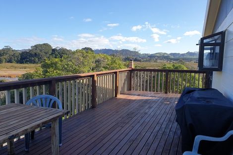 Photo of property in 266b Seaforth Road, Waihi Beach, 3611