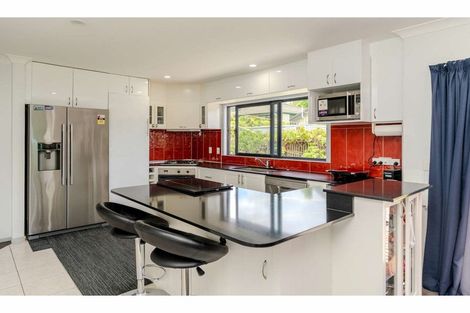 Photo of property in 21 Oakridge Drive, Kerikeri, 0230