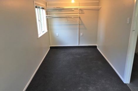 Photo of property in 11 Ribblesdale Road, Henderson, Auckland, 0612