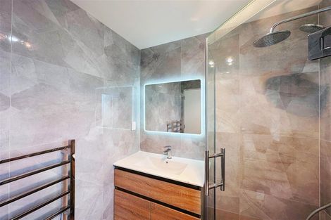 Photo of property in 31 Hoia Street, Papakura, 2110