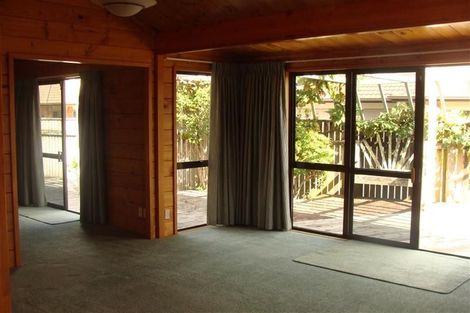 Photo of property in 76 Simpson Road, Papamoa Beach, Papamoa, 3118