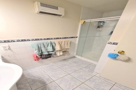 Photo of property in 54 Cunliffe Street, Churton Park, Wellington, 6037