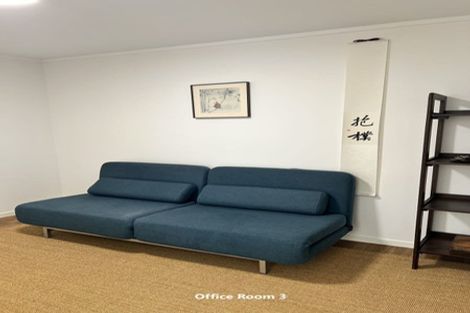 Photo of property in 35 Montgomery Avenue, Rothesay Bay, Auckland, 0630