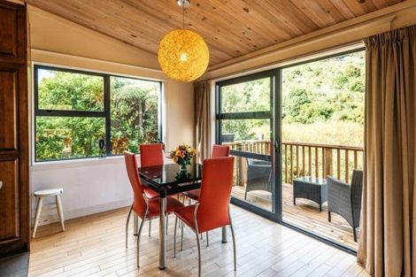 Photo of property in 99 Onetangi Road, Waiheke Island, 1971