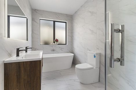 Photo of property in 52 Pukemarino Road, Waimauku, 0812