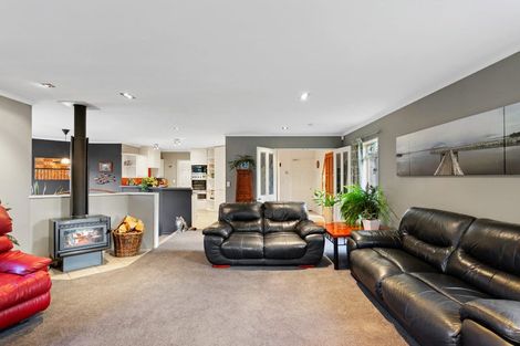 Photo of property in 24 Larch Place, Casebrook, Christchurch, 8051