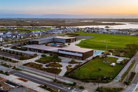 Photo of property in 245 Park Estate Road, Karaka, Papakura, 2113