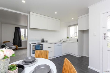 Photo of property in 105 Domett Street, Waitara, 4320