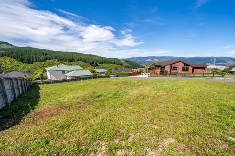Photo of property in 113 Kirton Drive, Riverstone Terraces, Upper Hutt, 5018
