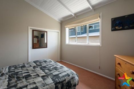 Photo of property in 16 Tatai Road, Bowentown, Waihi Beach, 3177