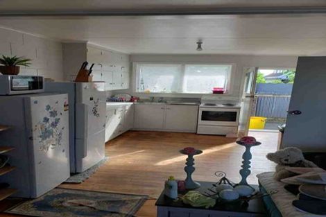 Photo of property in 17g Albert Street, Palmerston North, 4414