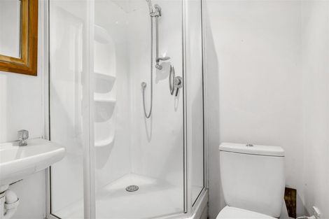 Photo of property in 18 Kearney Place, Massey, Auckland, 0614