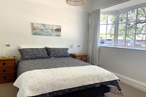 Photo of property in 122 Bristol Street, St Albans, Christchurch, 8014