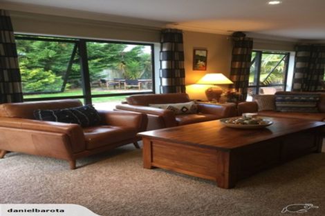 Photo of property in 15 Leanne Way, Waikanae Beach, Waikanae, 5036