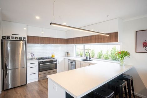 Photo of property in 31 Silicon Way, Fitzherbert, Palmerston North, 4410